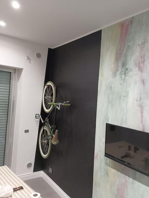 Appartement Ba Luigi à Bari Extérieur photo