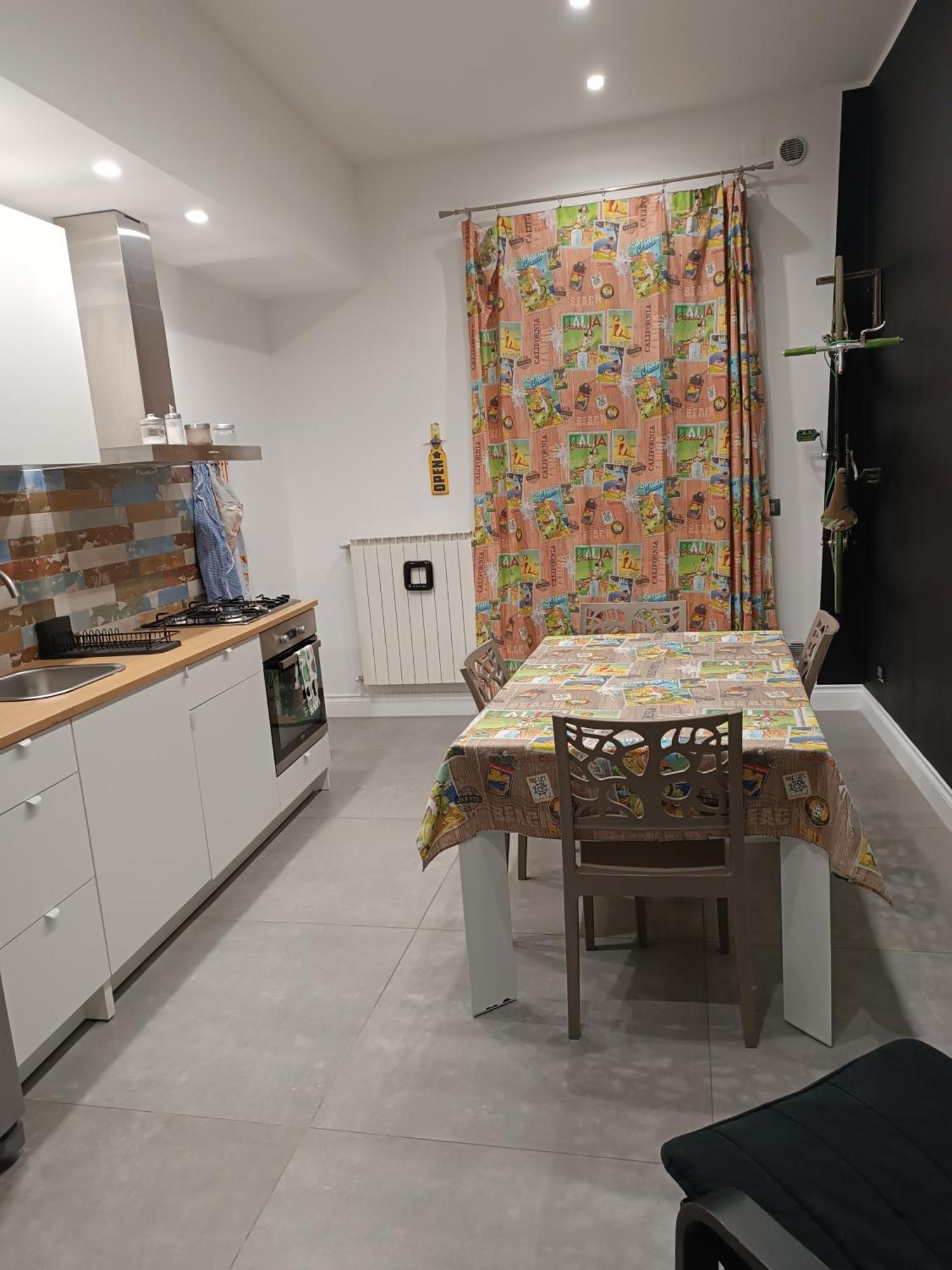 Appartement Ba Luigi à Bari Extérieur photo